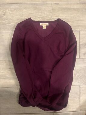 Maternity Cozy V-Neck Sweater in Deep Plum